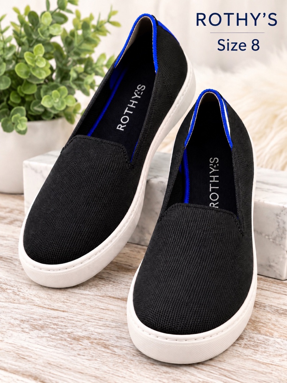 Rothy’s Black Knit Slip-On Sneakers Women’s Size 8 Blue Trim washable
